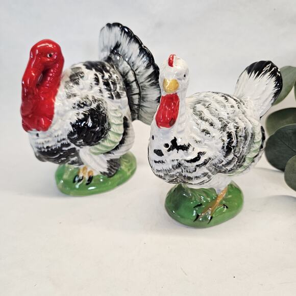 Large Vintage Thanksgiving Turkey Salt & Pepper Shakers Male Female Japan MCM - Picture 2 of 9